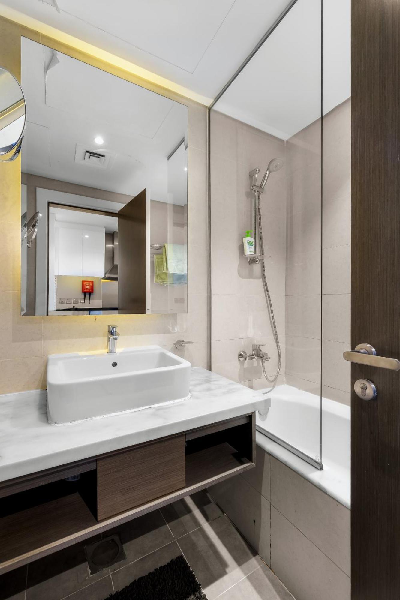 Luxury Aparthotel Prive ドバイ エクステリア 写真